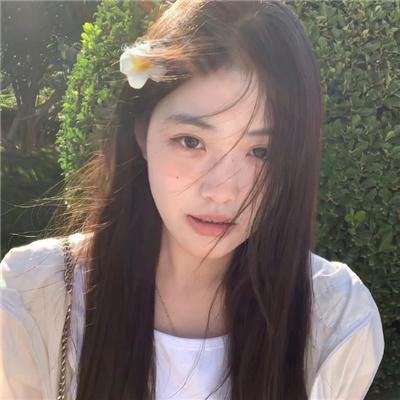 朴花英